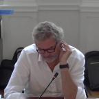 Réponses évasives sur l'avenir des médias de proximité