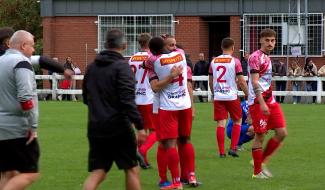 FOOT (D2 ACFF) : Le FC Flénu s'offre une remontada contre Manage ! (3-2)