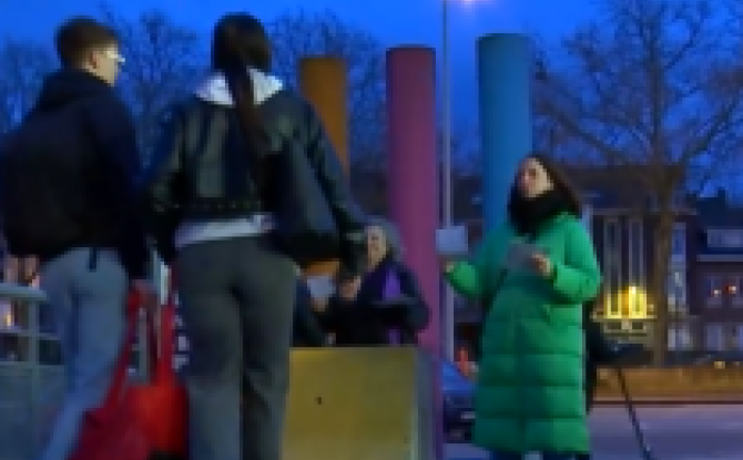 Opération "Saint-Valentrain" pour les écolos montois